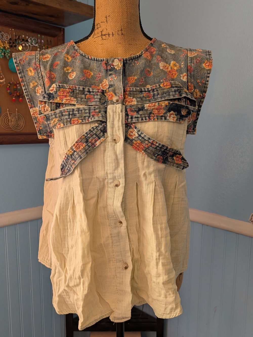 Brand New- BiBi Floral Denim & Cream Gauze Button-Front Top